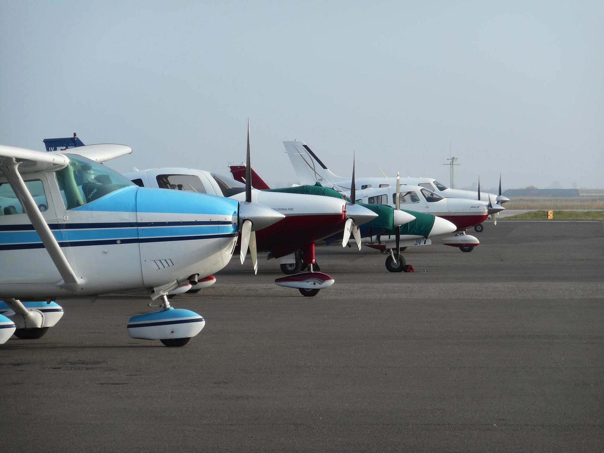 Apron Charlie line up 1